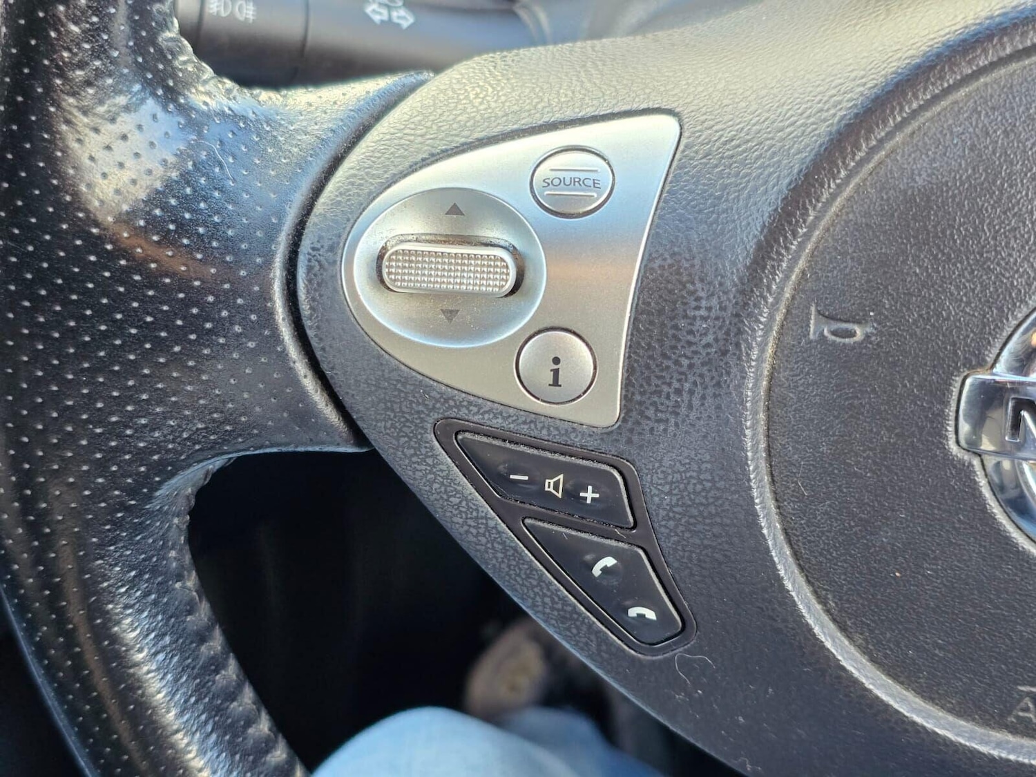 Used Nissan Juke 2014 for sale - 76357451: Photo 29