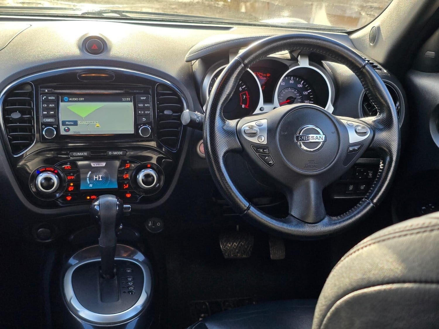 Used Nissan Juke 2014 for sale - 76357451: Photo 37