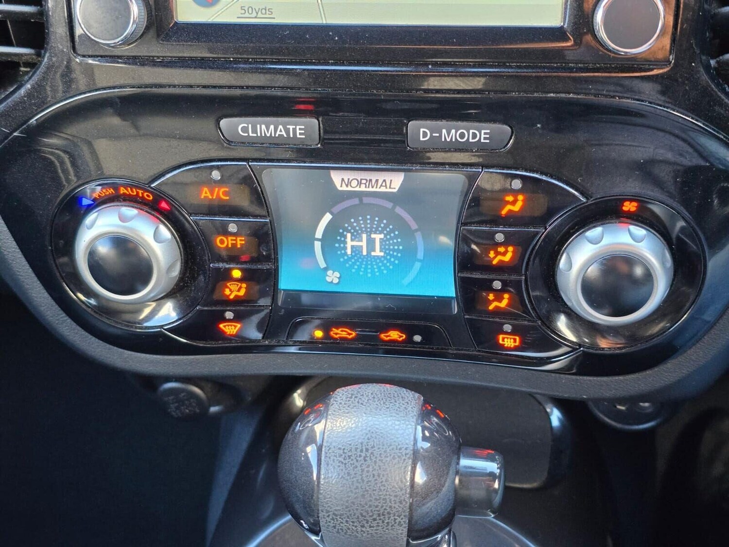 Used Nissan Juke 2014 for sale - 76357451: Photo 59