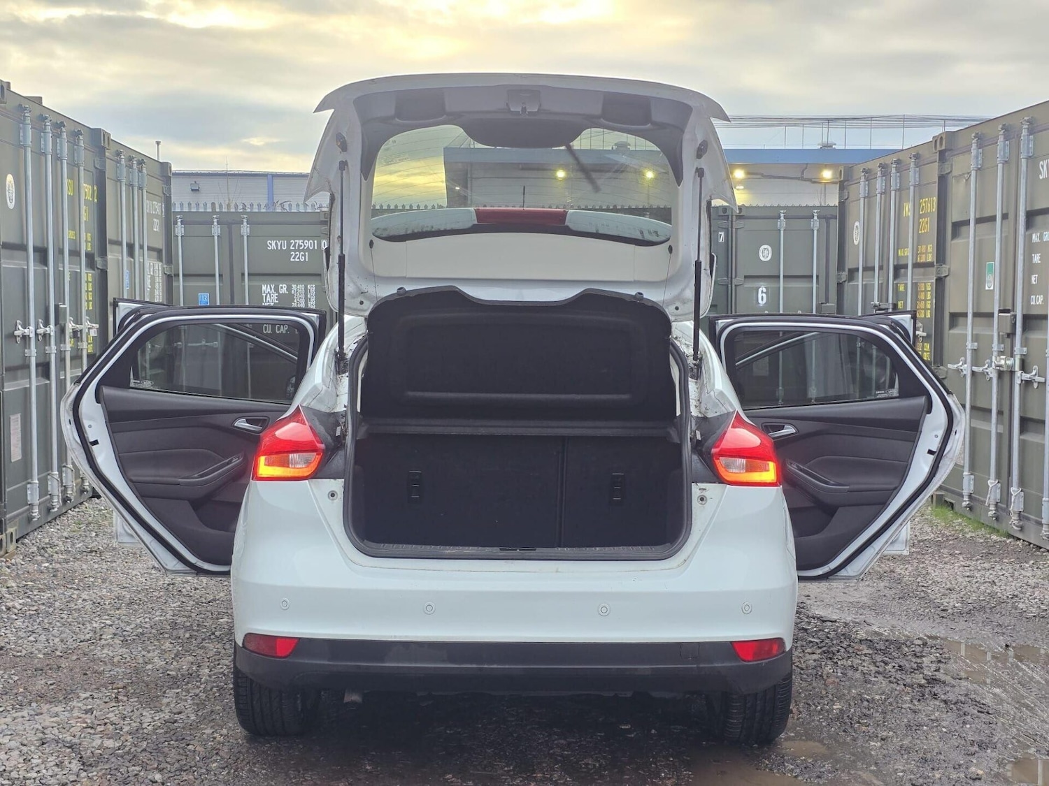 Used Ford Focus 2015 for sale - 77247496: Photo 11