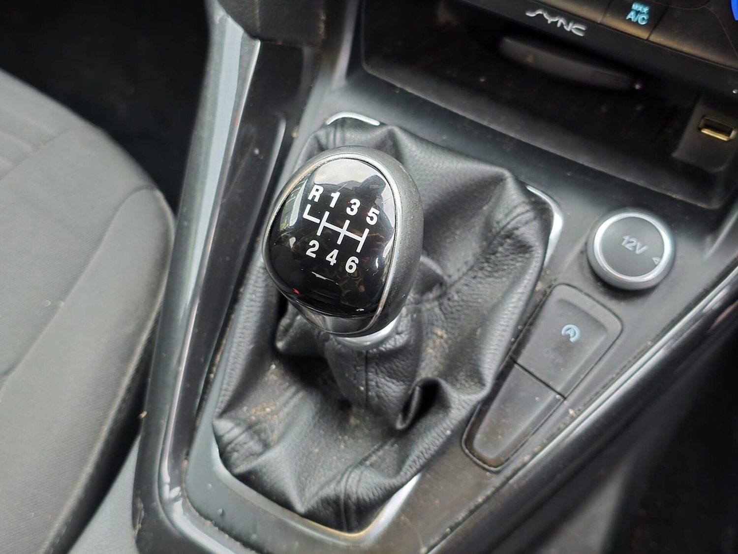 Used Ford Focus 2015 for sale - 77247496: Photo 18