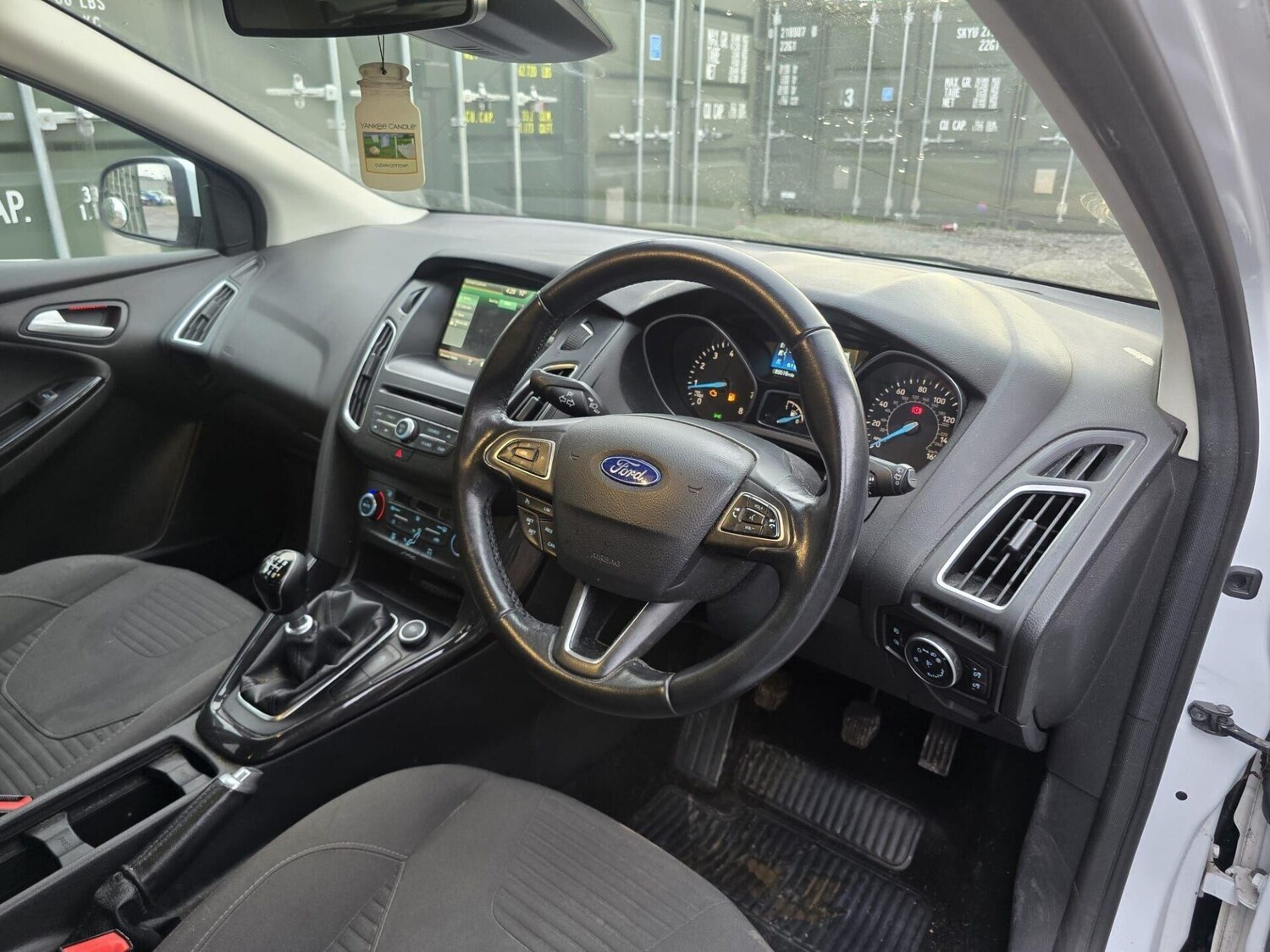 Used Ford Focus 2015 for sale - 77247496: Photo 19