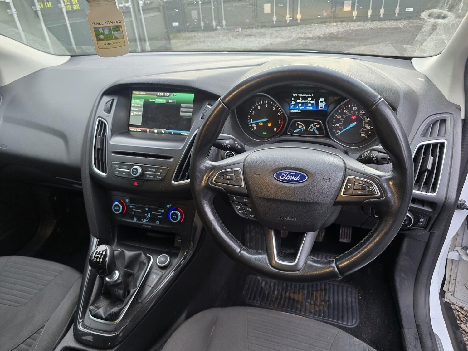 Used Ford Focus 2015 for sale - 77247496: Photo 33