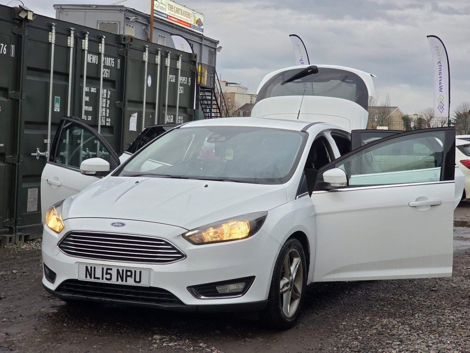 Used Ford Focus 2015 for sale - 77247496: Photo 8