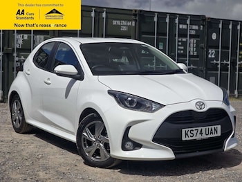 Used Toyota Yaris 2024 for sale - 78906685: Photo