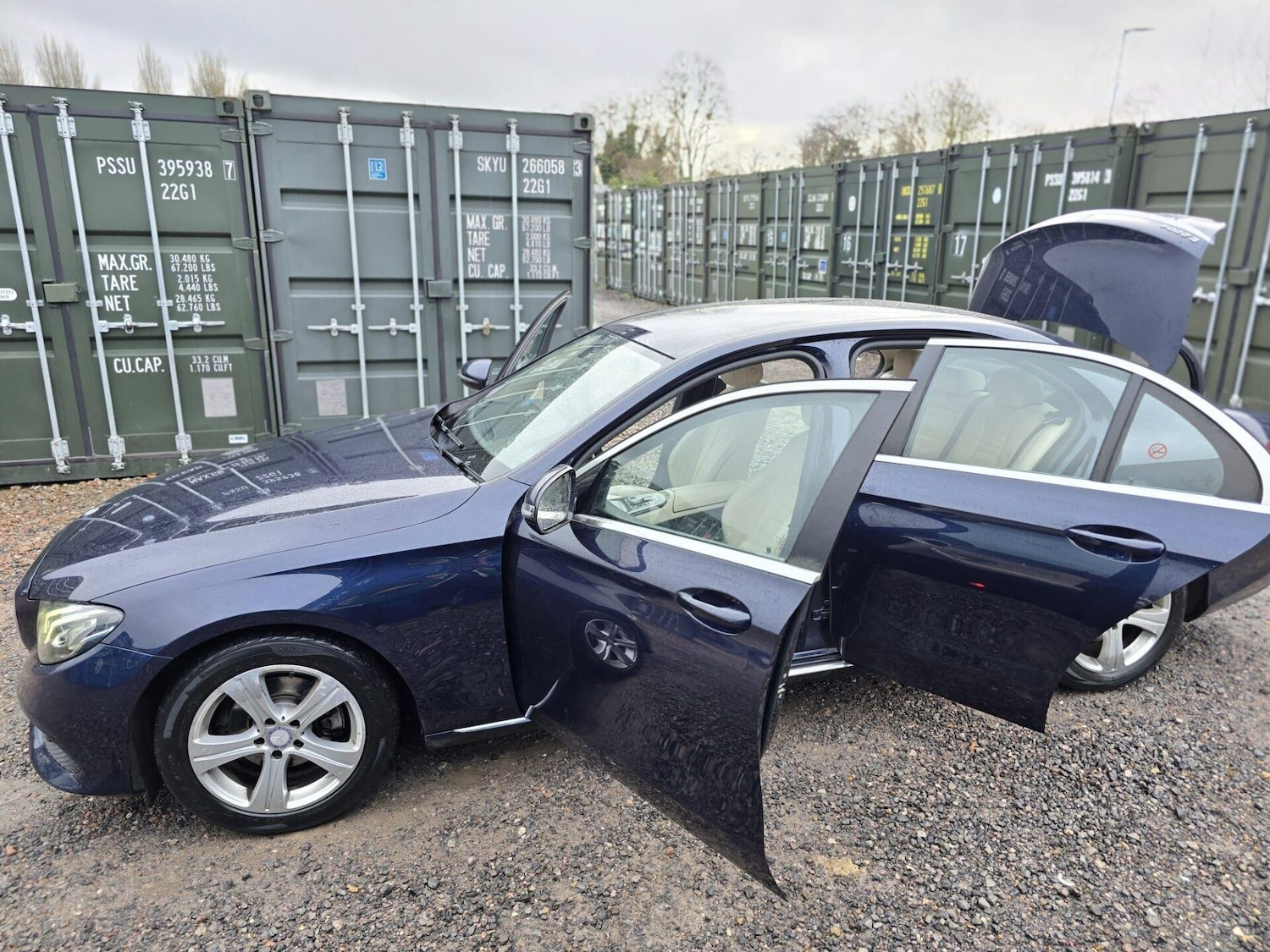 Used Mercedes-Benz E Class 2016 for sale - 77407415: Photo 11