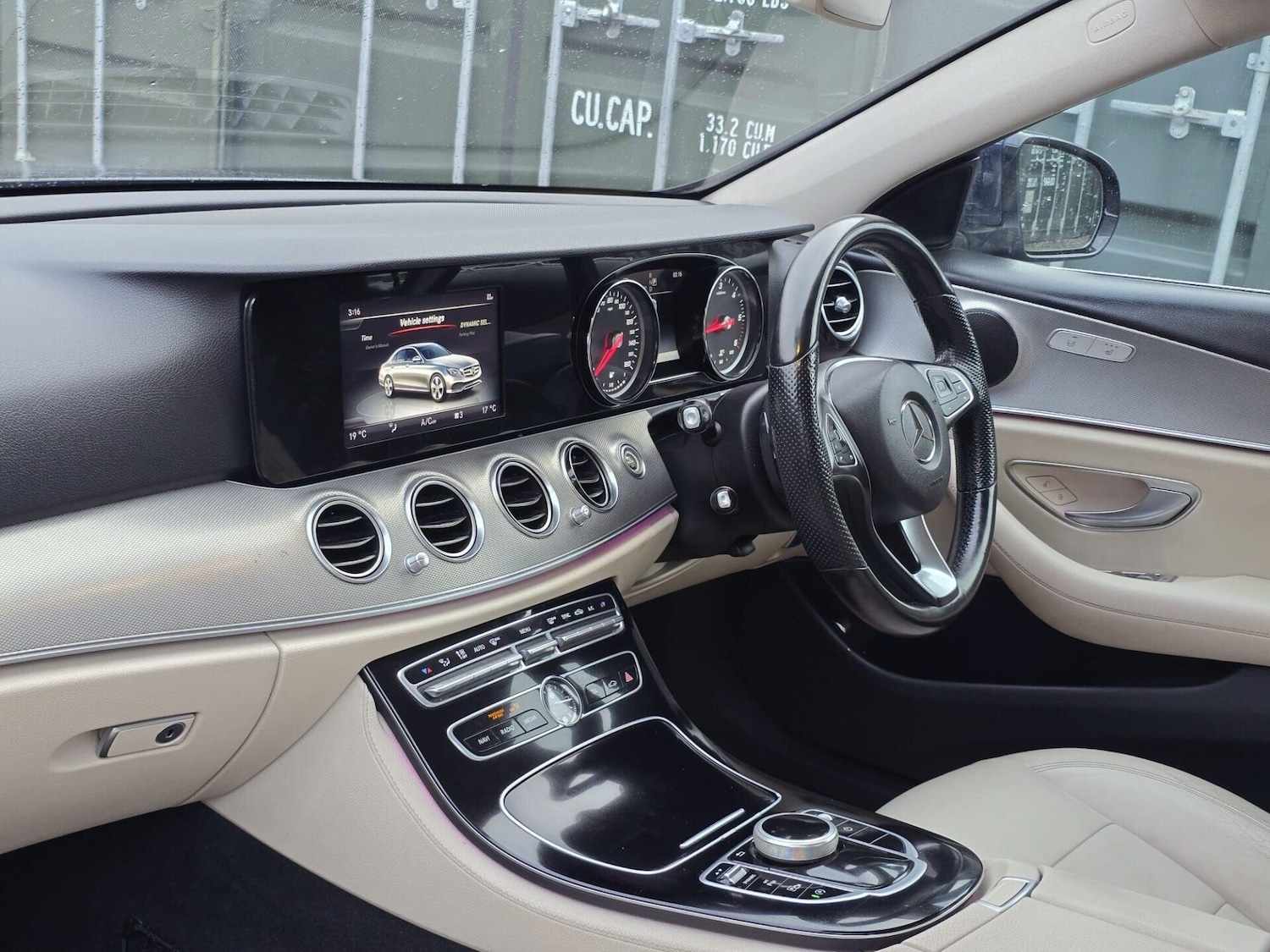 Used Mercedes-Benz E Class 2016 for sale - 77407415: Photo 18