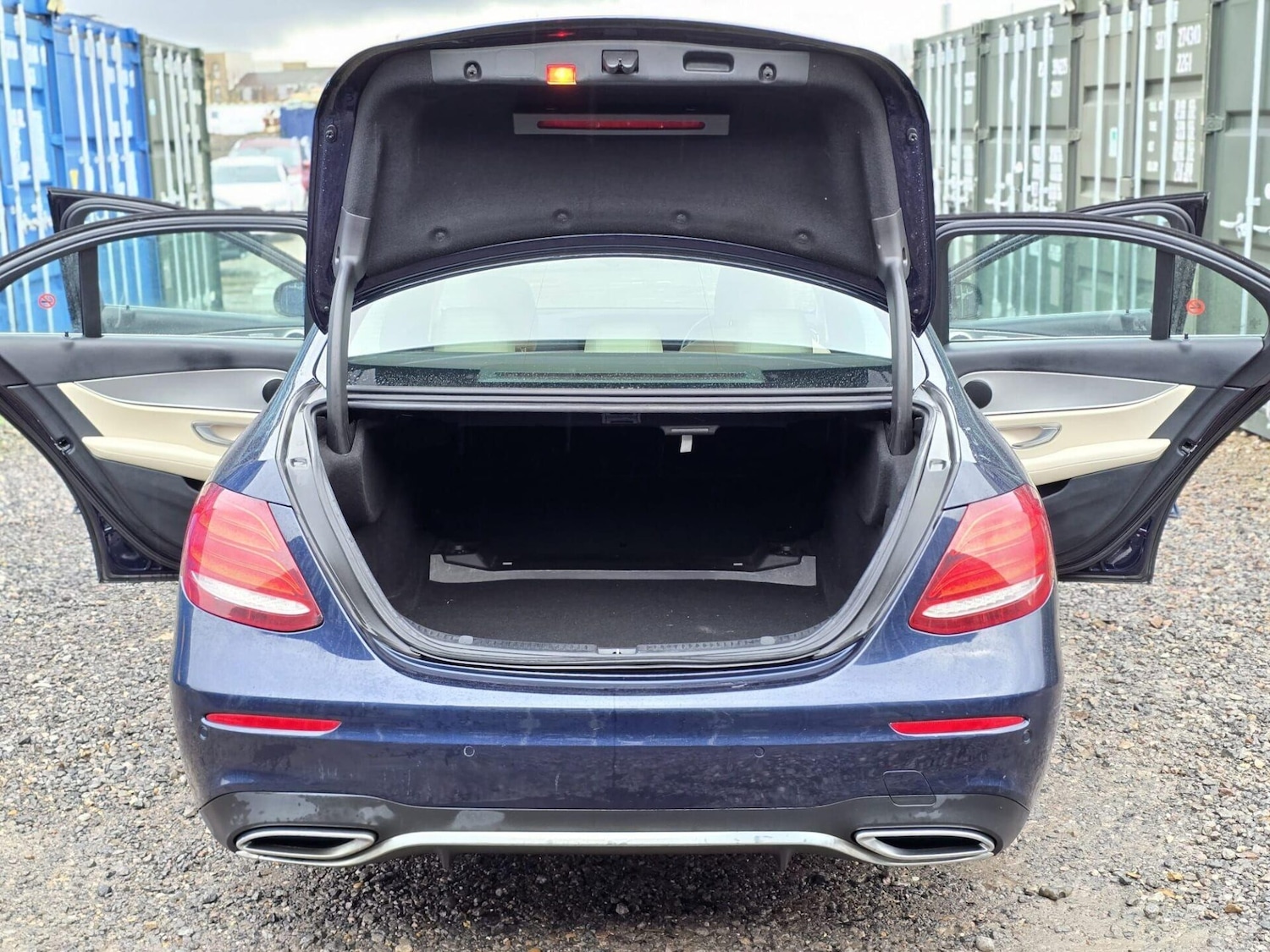 Used Mercedes-Benz E Class 2016 for sale - 77407415: Photo 34