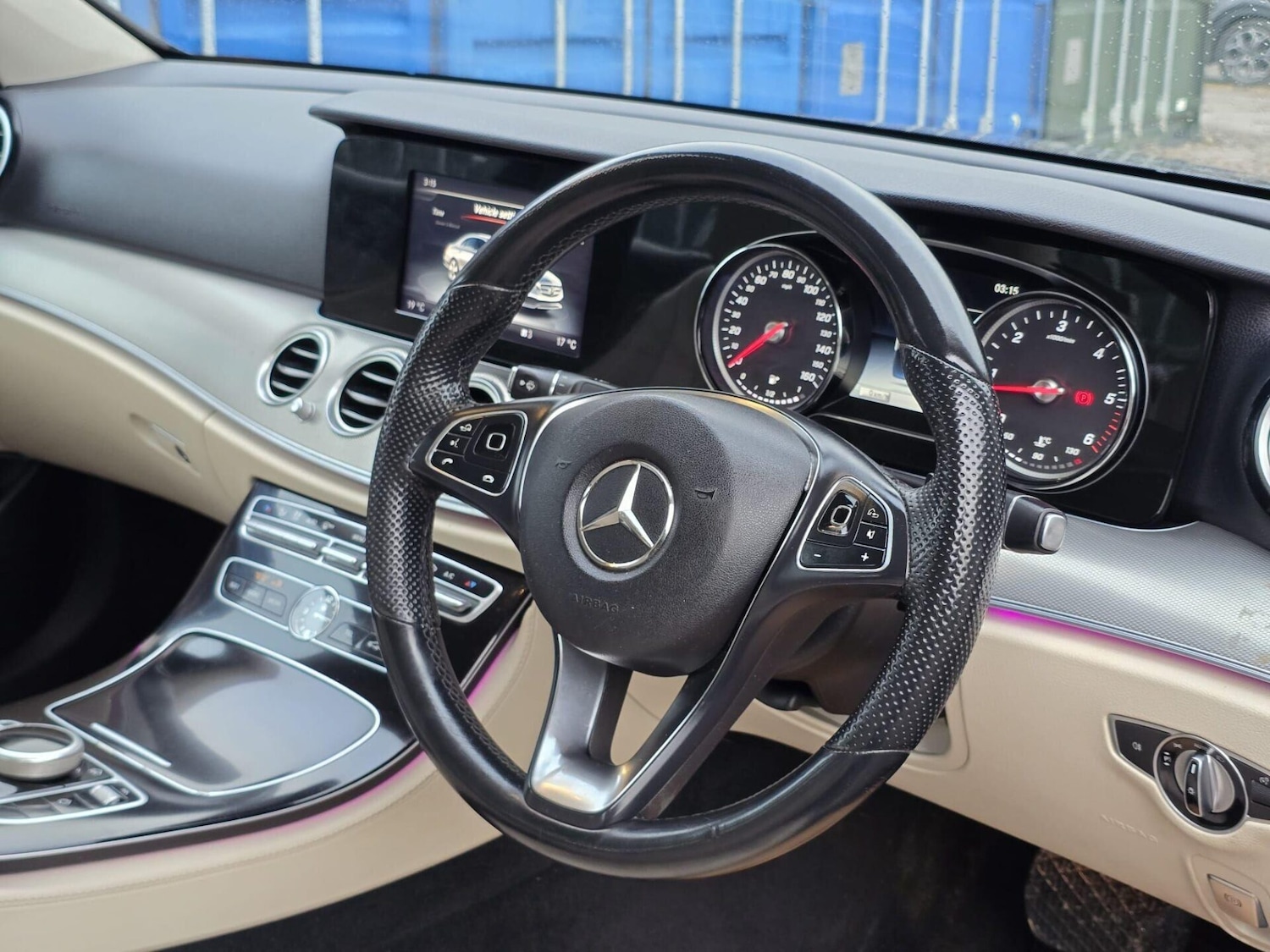 Used Mercedes-Benz E Class 2016 for sale - 77407415: Photo 37