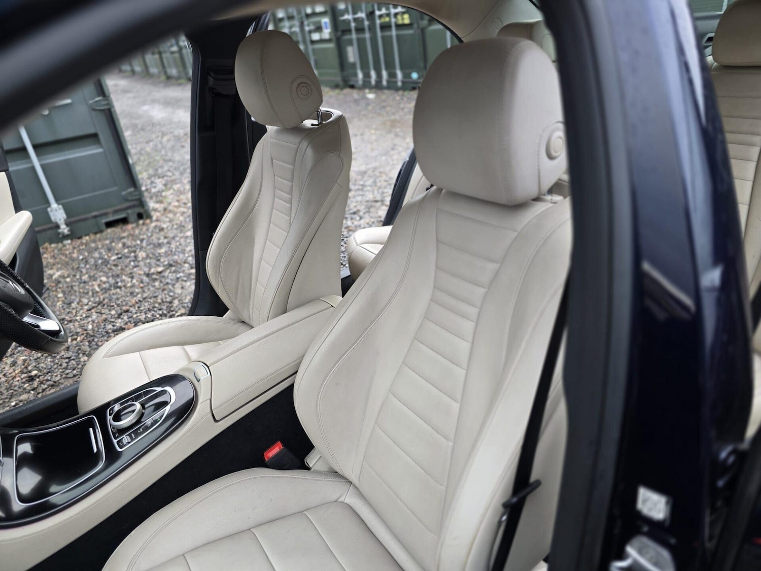 Used Mercedes-Benz E Class 2016 for sale - 77407415: Photo 39