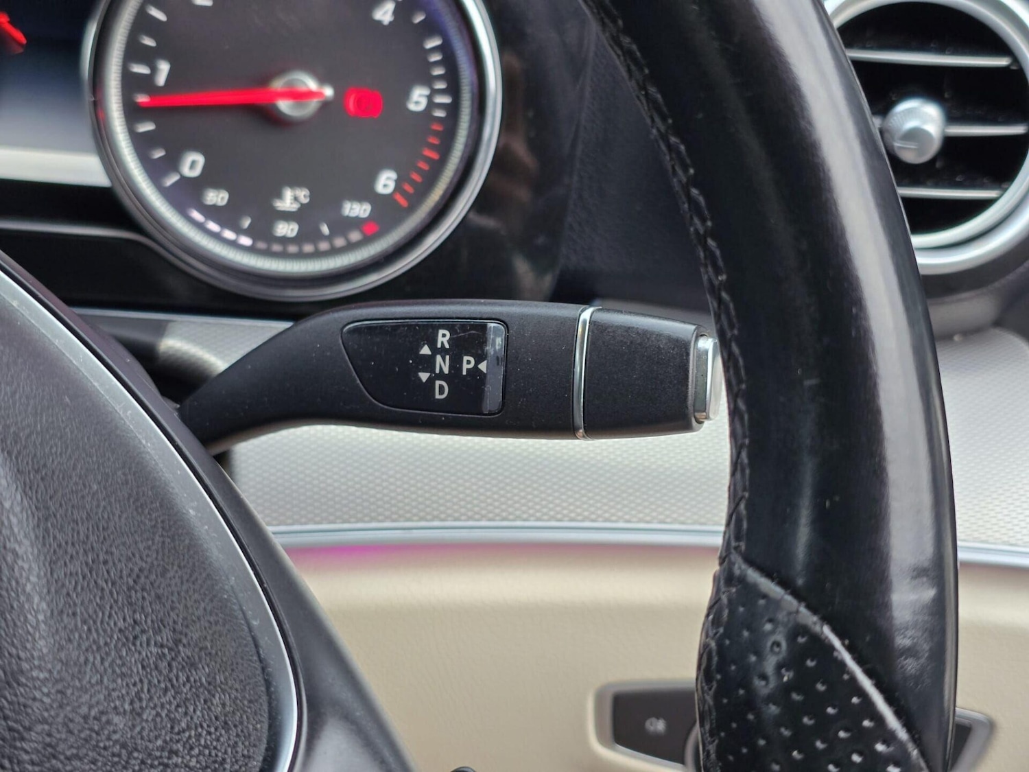 Used Mercedes-Benz E Class 2016 for sale - 77407415: Photo 61