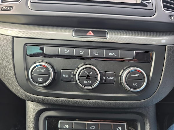 Used Volkswagen Sharan 2014 for sale - 75426103: Photo 41