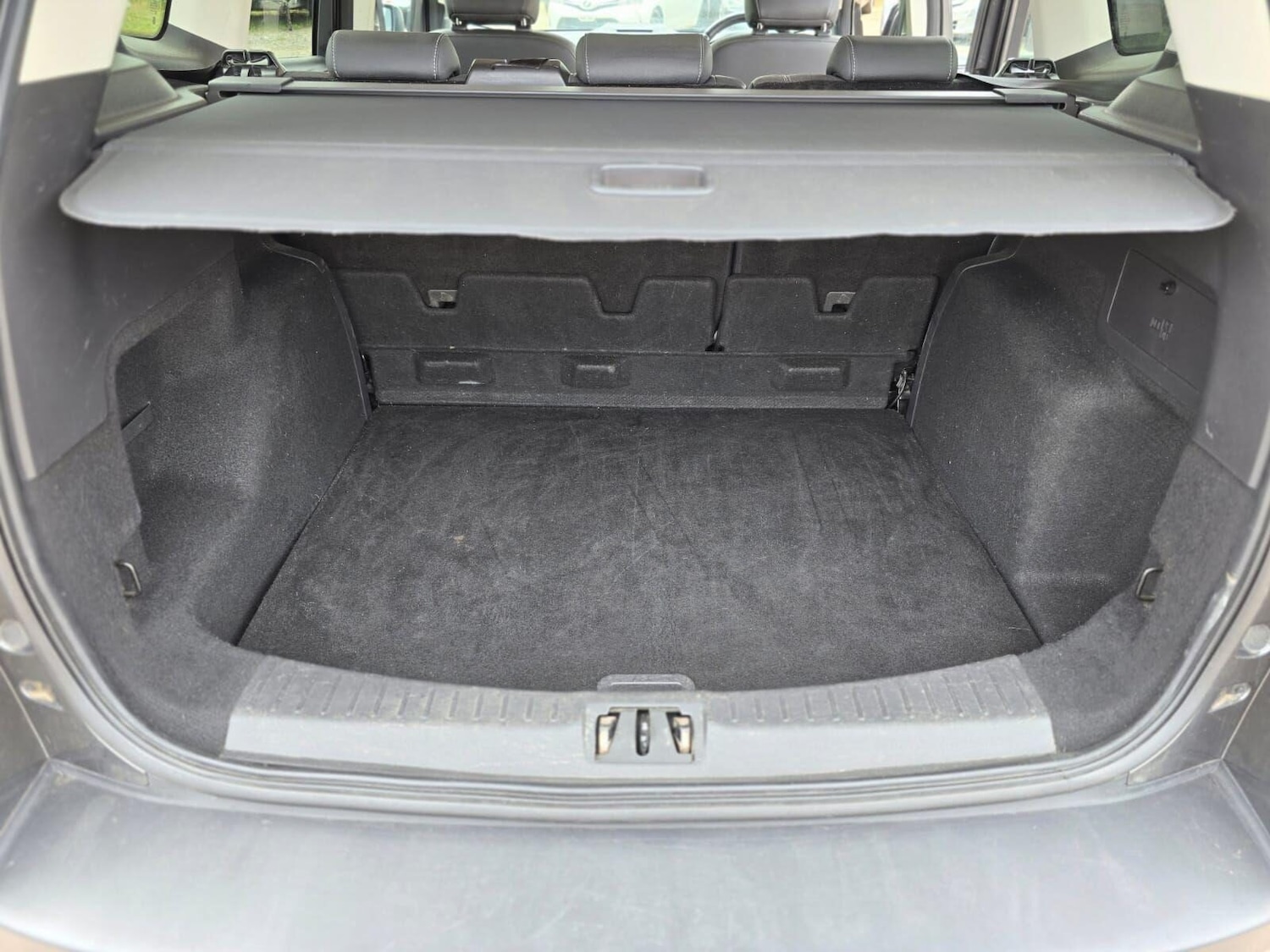 Vehicle 35