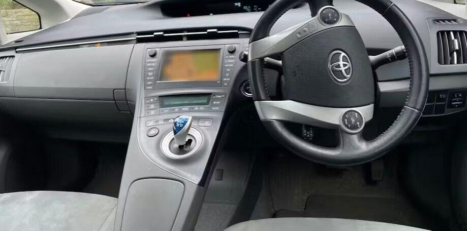 Used Toyota Prius 2010 for sale - 77915531: Photo 5