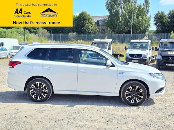 Used Mitsubishi Outlander 2016 for sale - 75303599: Photo 12