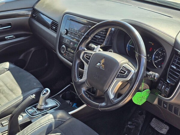 Used Mitsubishi Outlander 2016 for sale - 75303599: Photo 36