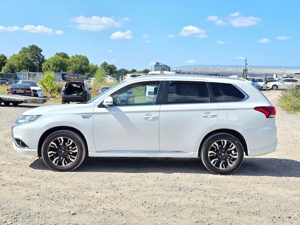 Used Mitsubishi Outlander 2016 for sale - 75303599: Photo 9