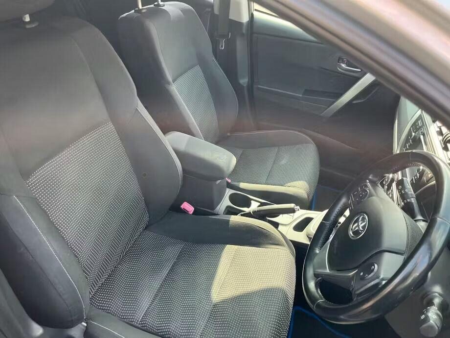 Used Toyota Auris 2013 for sale - 77997117: Photo 6