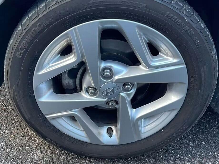 Used Hyundai i10 2021 for sale - 76968499: Photo 8