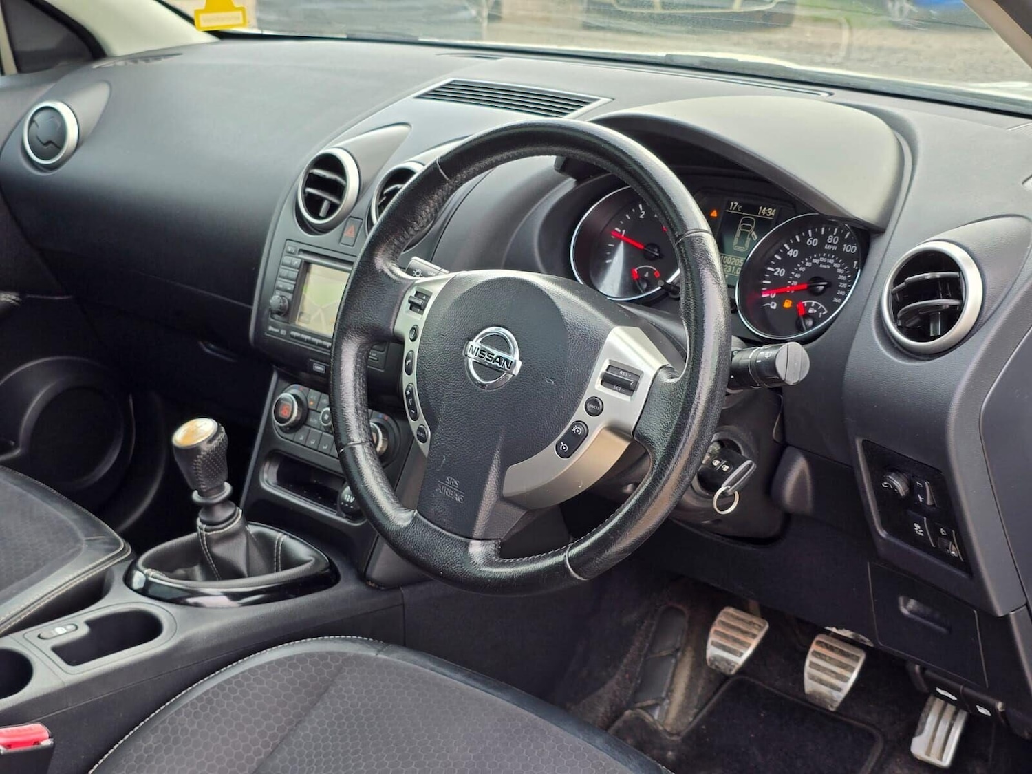 Used Nissan Qashqai 2013 for sale - 76098583: Photo 17