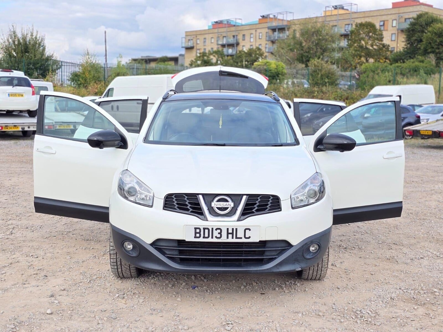 Used Nissan Qashqai 2013 for sale - 76098583: Photo 8