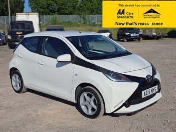 2015 (15) - 1.0 VVT-i X-Play 5dr x-shift