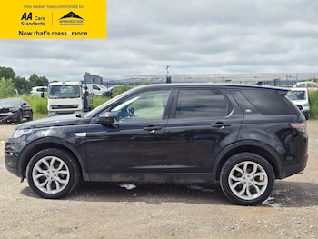 Used Land Rover Discovery Sport 2015 for sale - 78906866: Photo