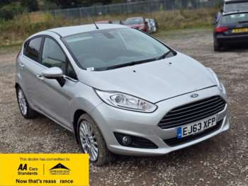 2013 (63) - 1.0T EcoBoost Titanium Euro 5 (s/s) 5dr