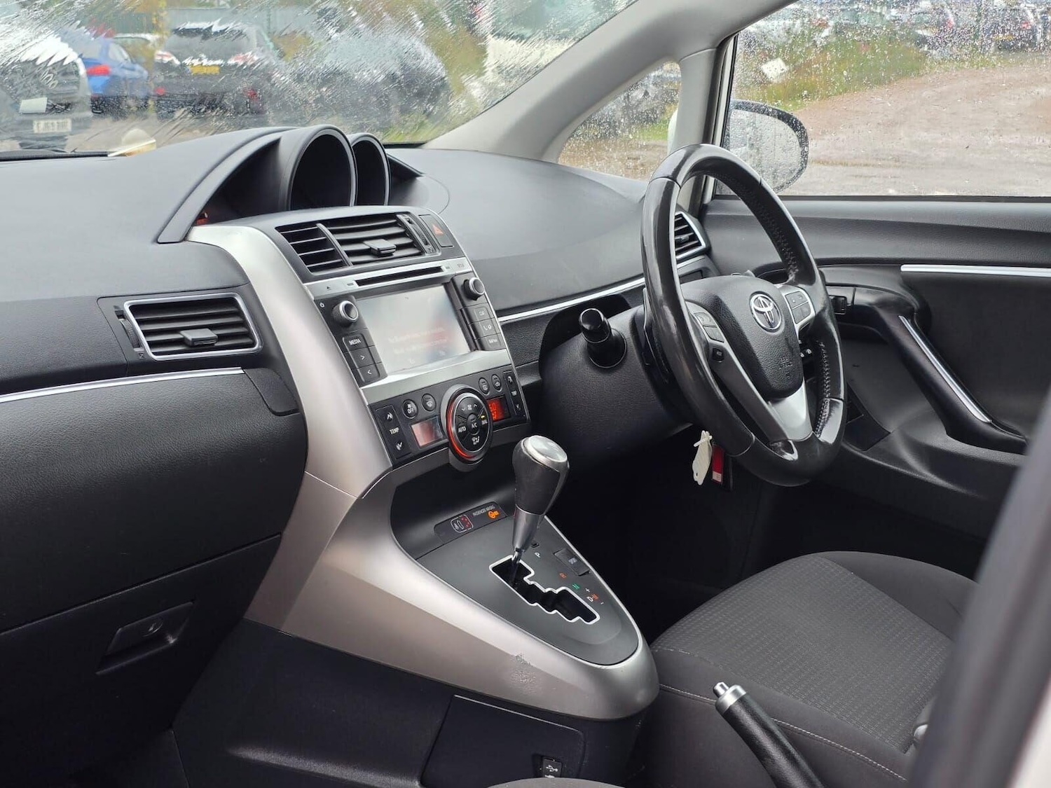 Used Toyota Verso 2014 for sale - 76526978: Photo 25