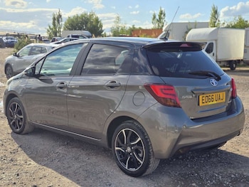 Used Toyota Yaris 2016 for sale - 78906945: Photo
