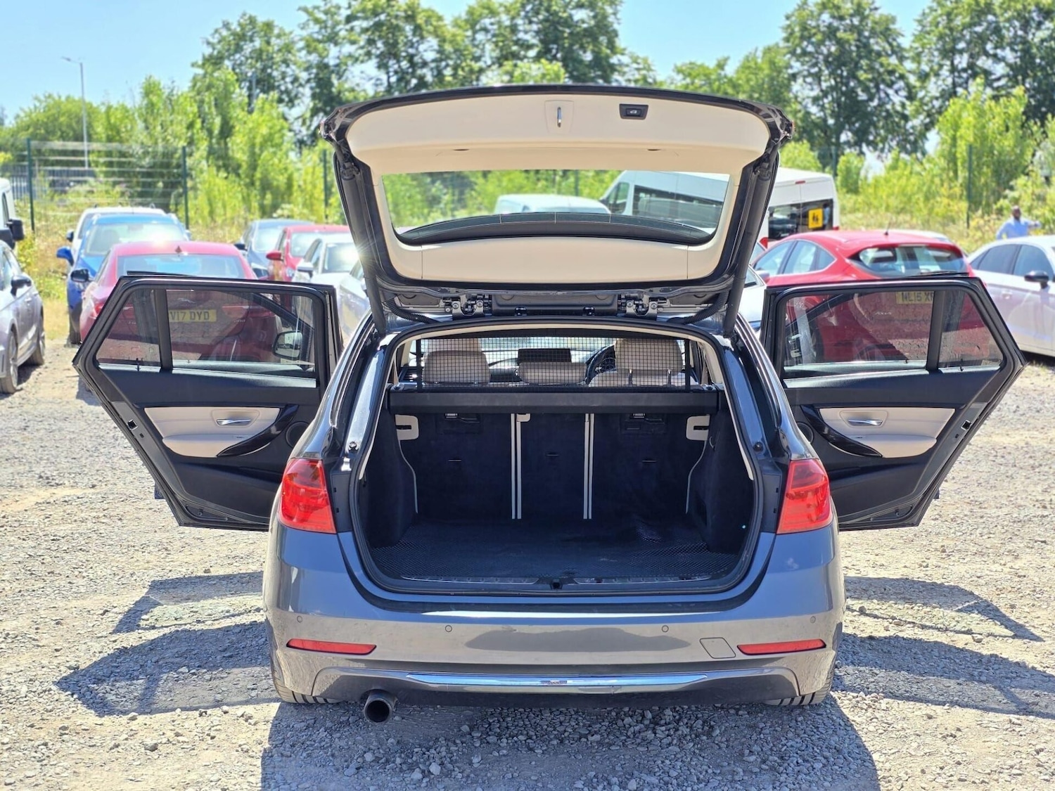 Vehicle 29