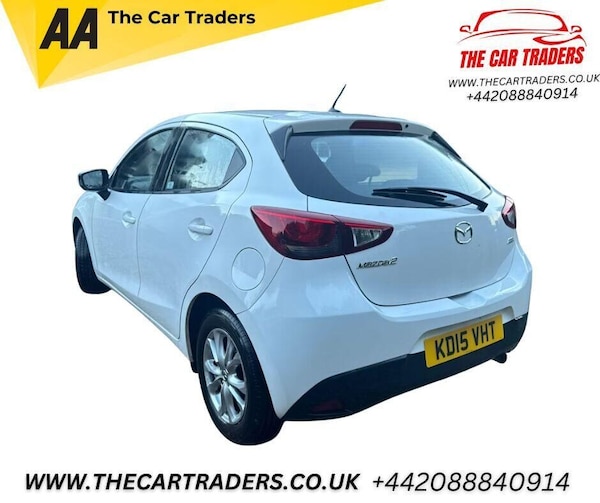 Used Mazda Mazda2 2015 for sale - 76106779: Photo 3