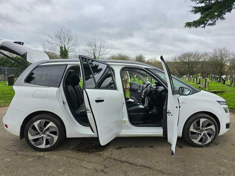 Used Citroen C4 Grand Picasso 2015 for sale - 76836091: Photo 15