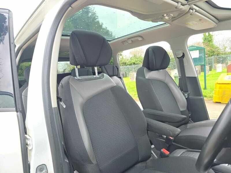 Used Citroen C4 Grand Picasso 2015 for sale - 76836091: Photo 24