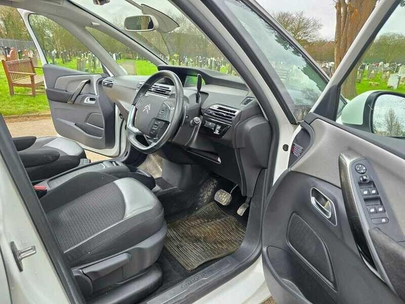Used Citroen C4 Grand Picasso 2015 for sale - 76836091: Photo 25