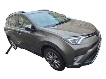 Used Toyota RAV4 2017 for sale - 77541501: Photo