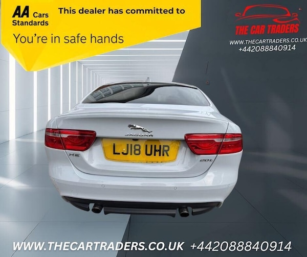 Used Jaguar XE 2018 for sale - 76264543: Photo 5