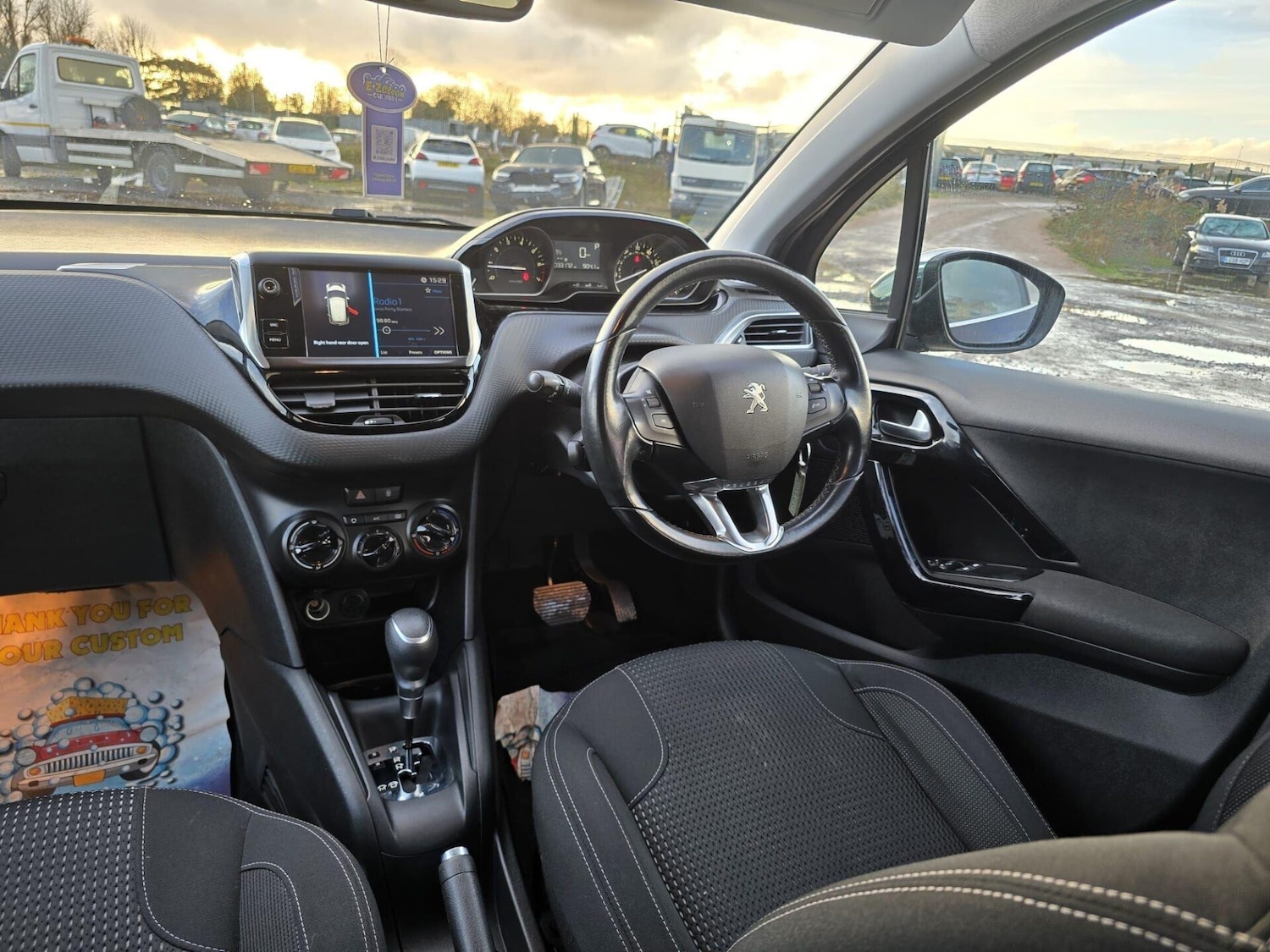 Used Peugeot 208 2018 for sale - 77026425: Photo 21