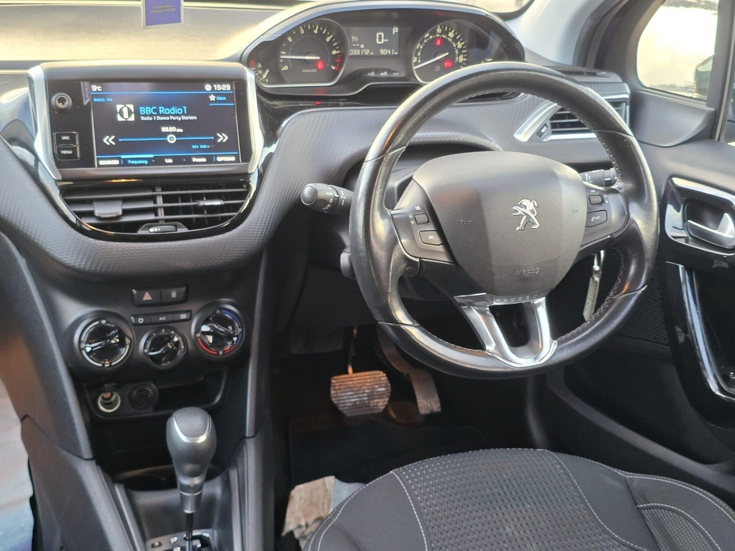 Used Peugeot 208 2018 for sale - 77026425: Photo 23