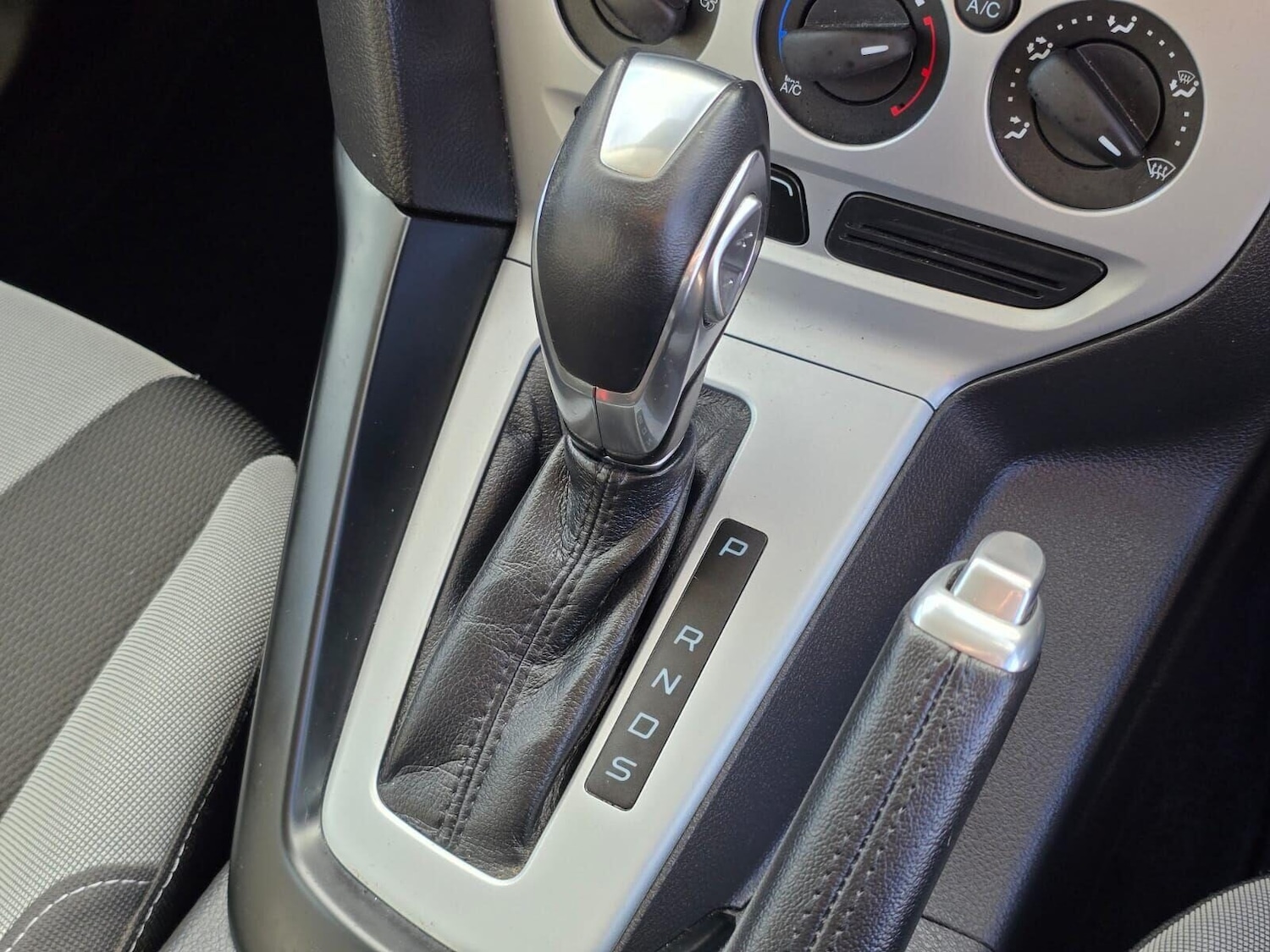 Used Ford Focus 2014 for sale - 77764146: Photo 24