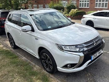 Mitsubishi - Outlander