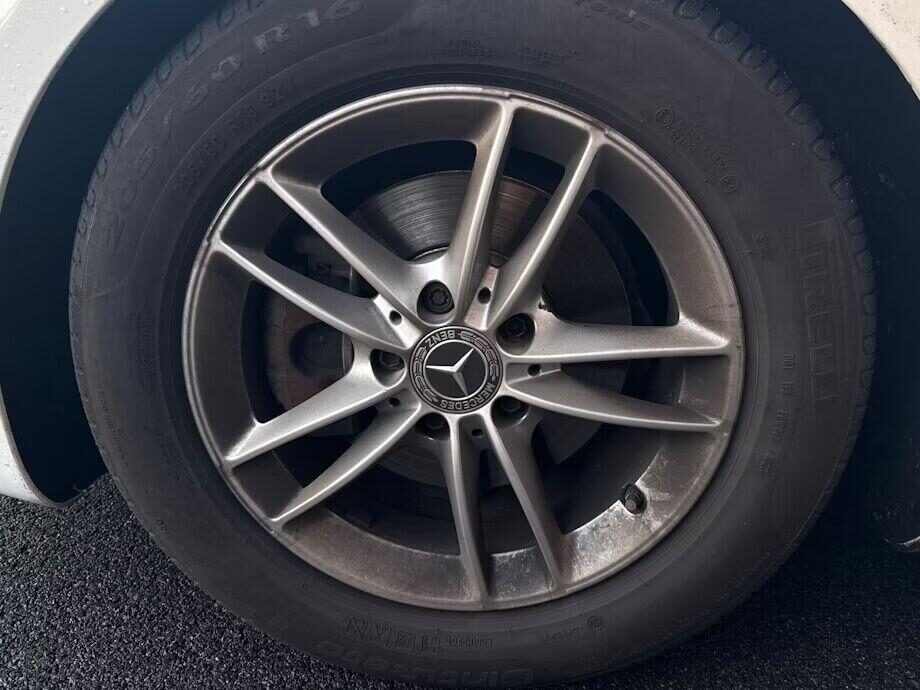 Used Mercedes-Benz A-Class 2018 for sale - 76379871: Photo 10