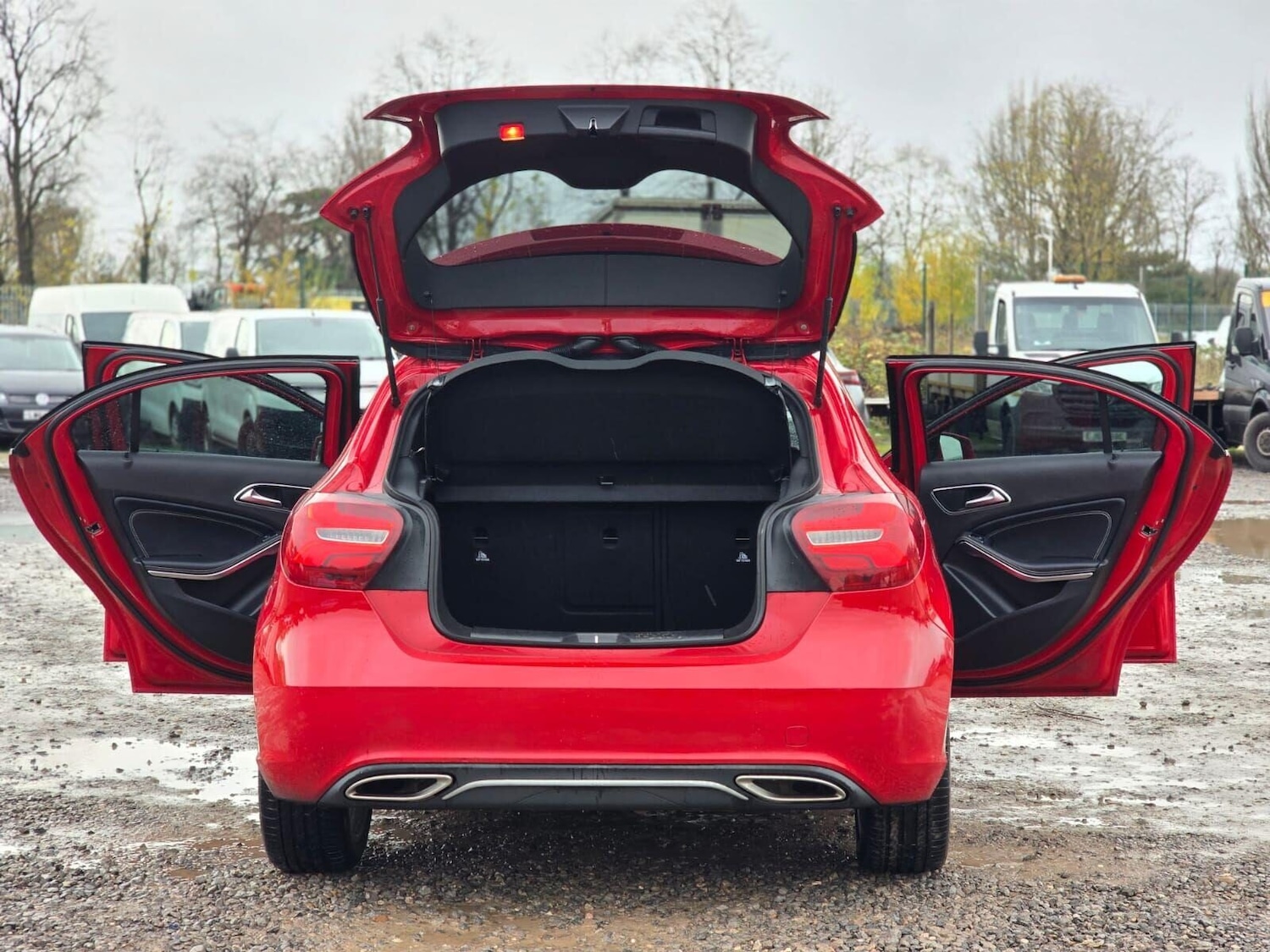 Used Mercedes-Benz A-Class 2018 for sale - 76545909: Photo 35