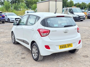 Used Hyundai i10 2016 for sale - 75150541: Photo