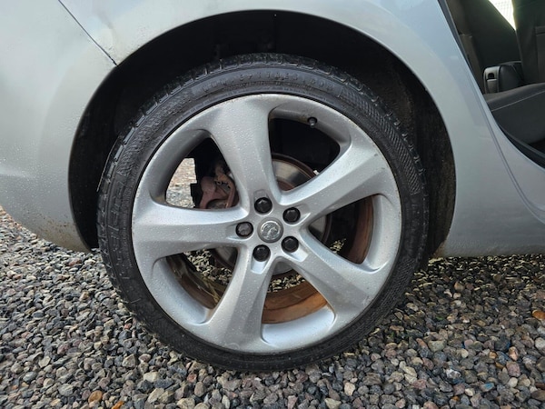 Used Vauxhall Astra 2010 for sale - 75053946: Photo 31