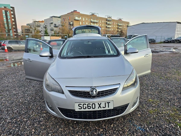 Used Vauxhall Astra 2010 for sale - 75053946: Photo 6