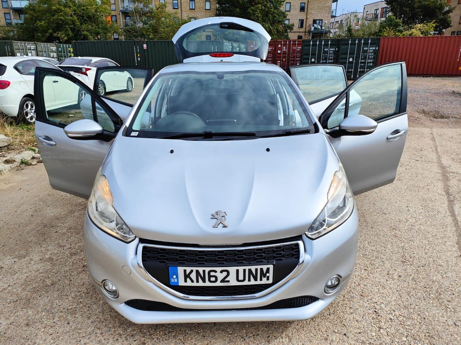 Vehicle 28