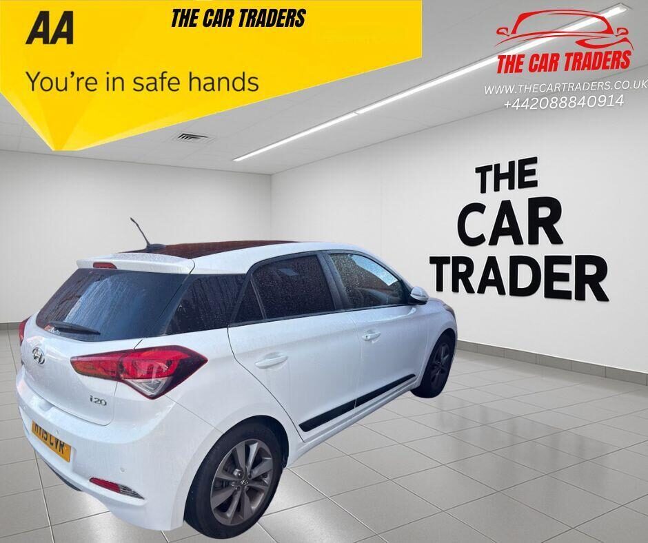 Used Hyundai i20 2015 for sale - 76391332: Photo 4