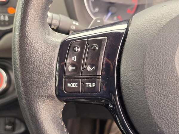 Used Toyota Yaris 2017 for sale - 75385281: Photo 13