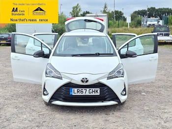 Used Toyota Yaris 2017 for sale - 75385281: Photo